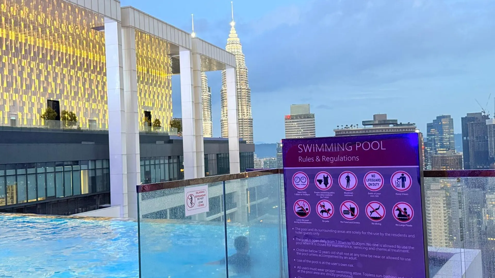 Apartment Platinum Klcc Suites Face Kuala Lumpur